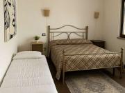 Bilocale arredato con terrazzo Centro