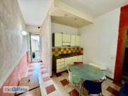Bilocale arredato con terrazzo Centro