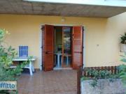 Bilocale arredato con terrazzo Centro