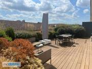 Bilocale arredato con terrazzo Centro