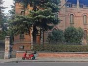 Bilocale arredato con terrazzo Centro