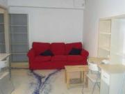 Bilocale arredato con terrazzo Centro