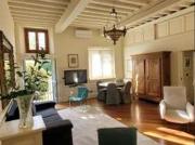 Bilocale arredato con terrazzo Centro storico Bilocale arredato con terrazzo Centro storico