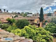 Bilocale arredato con terrazzo Centro storico