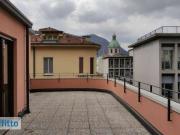 Bilocale arredato con terrazzo Como