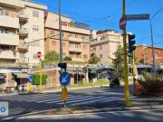 Bilocale arredato con terrazzo Eur, laurentino,...
