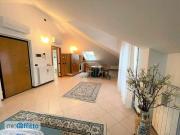 Bilocale arredato con terrazzo Chiesa rossa, cermenate,...