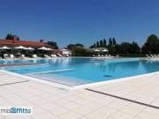 Bilocale arredato con terrazzo Lido centro ovest