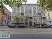 Bilocale arredato con terrazzo Milano