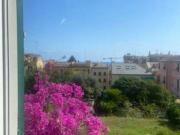 Bilocale arredato con terrazzo Nervi quinto al mare