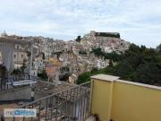 Bilocale arredato con terrazzo Ragusa