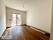 Bilocale arredato con terrazzo San salvario