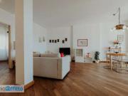 Bilocale arredato con terrazzo Trieste