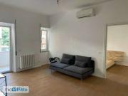 Bilocale arredato Eur, laurentino, checchignola,...