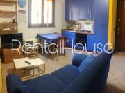 Bilocale con balcone e box auto Milano Sud vicino metro