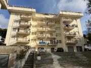 Bilocale con box a Scalea