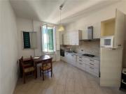 Bilocale con terrazzo, Firenze peretola