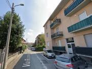 Bilocale grande con garage privato e giardino