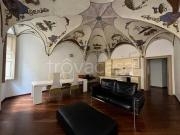 Bilocale in affitto a Bergamo via Pignolo, 52, Centro