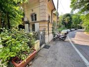 Bilocale in affitto a Bologna via degli Scalini, Colli...