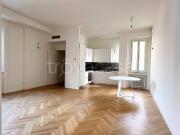 Bilocale in affitto a Milano via Conservatorio, 15, Palestro