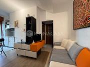 Bilocale in affitto a Milano via Lario, 13/a, Zara