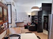 Bilocale in affitto a Milano via Lazzaro Palazzi, 4,...