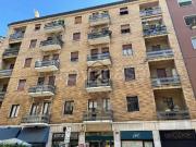 Bilocale in affitto a Milano viale Coni Zugna, Solari