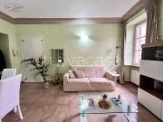 Bilocale in affitto a Torino via Andrea Massena, 21,...