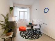 Bilocale in affitto a Torino via Massena, Crocetta