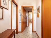 Bilocale in vendita a Biassono via Piave