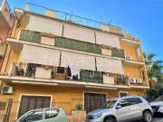 Bilocale in vendita a Giardini Naxos via Zara