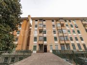 Bilocale in vendita a Milano via Lodovico il Moro, 57,...