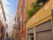 Bilocale in vendita a Modena via Ganaceto, Centro Storico