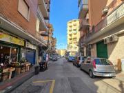 Bilocale in vendita a Napoli via Giacinto De Sivo,...