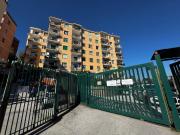 Bilocale in vendita a Napoli via Marino e Cotronei, 4,...