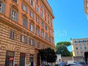 Bilocale in vendita a Roma via Alessandria, Salario...