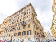 Bilocale in vendita a Roma via Cesare Fracassini, 46,...