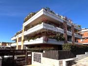 Bilocale in vendita a Roma via Sumirago, 31, Valle Muricana