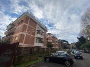 Bilocale in vendita a Roma via Ubaldino Peruzzi, 40,...