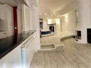 Bilocale in vendita a Roma via Vito Sinisi, 73, Tomba di...