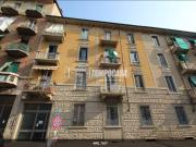 Bilocale in vendita a Torino via Desana 10, Barriera di...