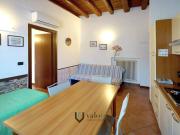 Bilocale in vendita a Verona via Tombetta, 90, Borgo Roma