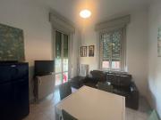 Bilocale in Viale Faenza, Milano