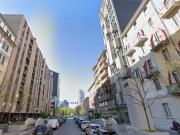 Bilocale in zona Isola moderno e ben arredato Libero subito