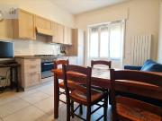 Bilocale vista mare in via della ricostruzione 2, Pietra...