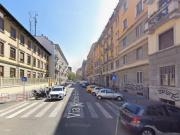 Bilocale zona Loreto con balcone libero subito!