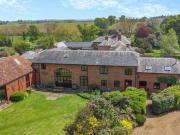 Binewood, Westpark Farm, 6 Bedroom Barn