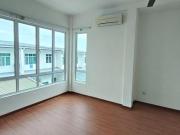 Bintulu Double Storey Semi D Partly Furnished for Rent