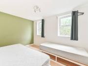 Birchen Grove, Queensbury, London NW9, 4 bed maisonette...